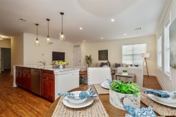 09_6DoughtyAve_92_KitchenDiningRoom_LowRes.jpg