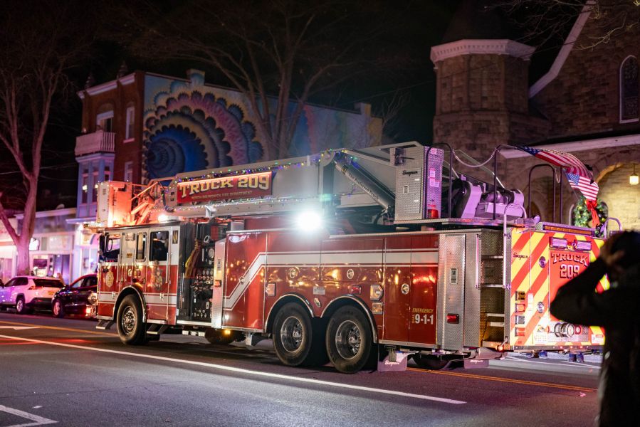 Somerville New Jersey Holiday Parade and First Responders Night in