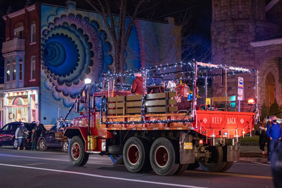 Somerville New Jersey Holiday Parade and First Responders Night in